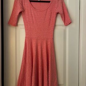 LuLaRoe Coral Textured Nicole NWOT